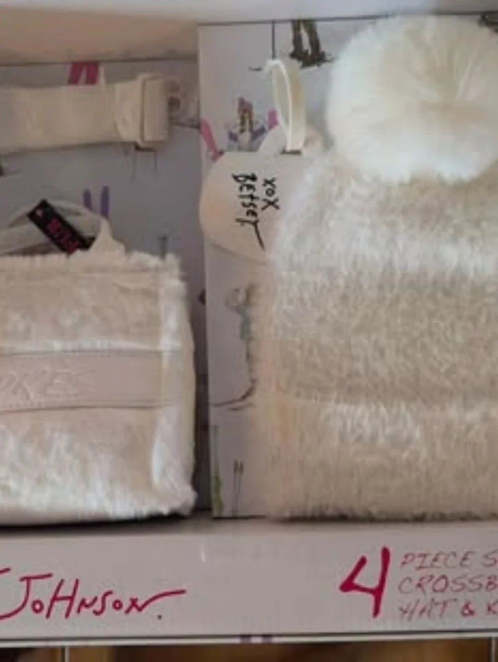 Betsey Johnson Cream Fuzzy Pom-Pom Accent Set